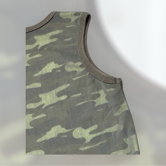 Y2K 2006 Disney Winnie The Pooh Camo Mesh Layer Tank Top Girls 10/12 Lettuce Hem - Picture 4 of 8